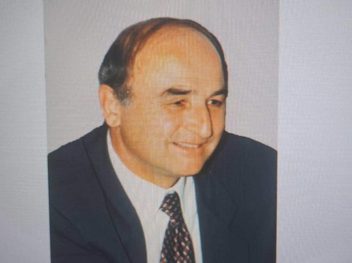 Έφυγε από τη ζωή ο συνταξιούχος δάσκαλος Βασίλης Τριγώνης